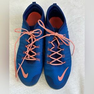 Nike free 1.0 cross bionic blue Sneakers. Women’s size 9